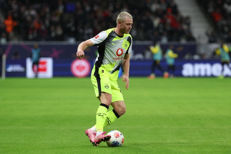 开云体育-3000万就卖！图片报：28岁莱尔森离开多特成定局，曼联巴萨等有意